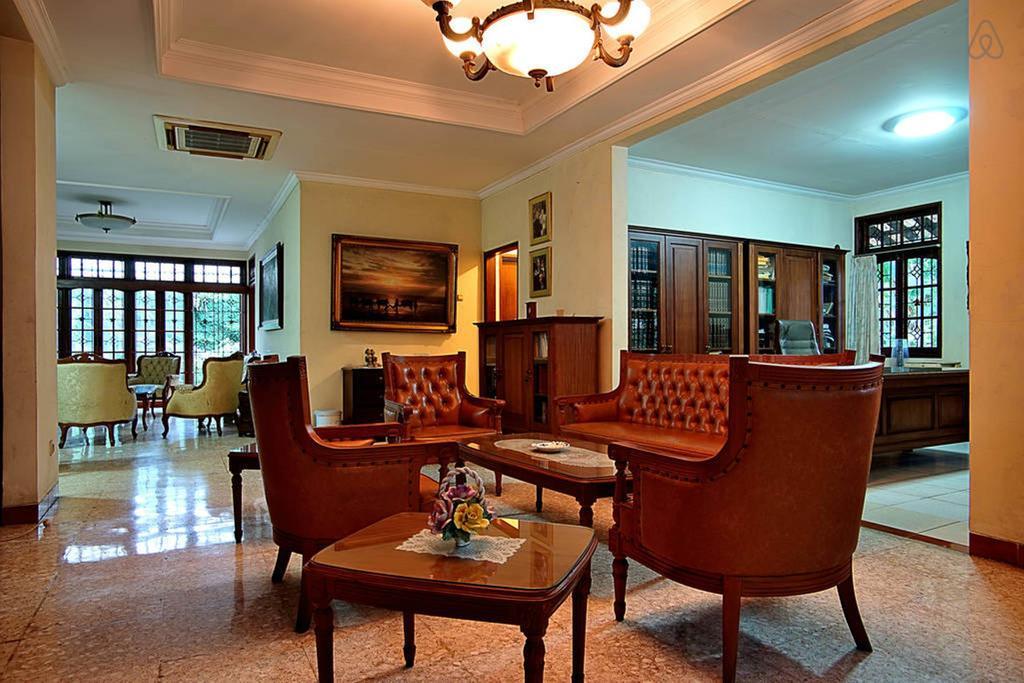 Meranti Guest House Jakarta Chambre photo